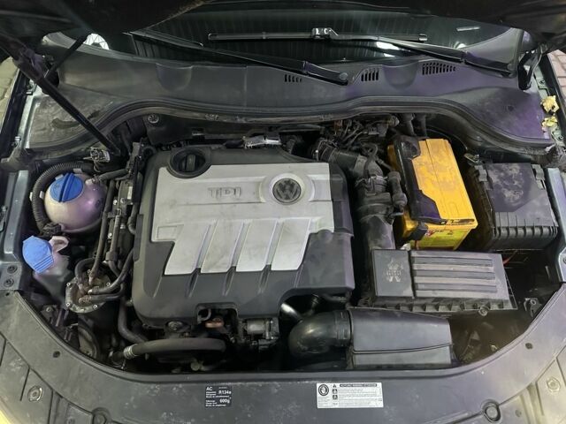 Серый Фольксваген Пассат Вариант, объемом двигателя 2 л и пробегом 258 тыс. км за 6500 $, фото 11 на Automoto.ua