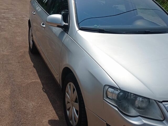 Сірий Фольксваген Пассат Варіант, об'ємом двигуна 2 л та пробігом 267 тис. км за 6500 $, фото 6 на Automoto.ua