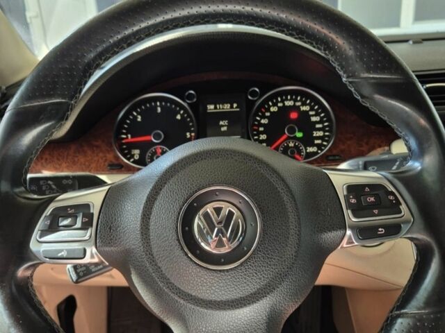 Сірий Фольксваген Пассат Варіант, об'ємом двигуна 2 л та пробігом 278 тис. км за 7900 $, фото 11 на Automoto.ua