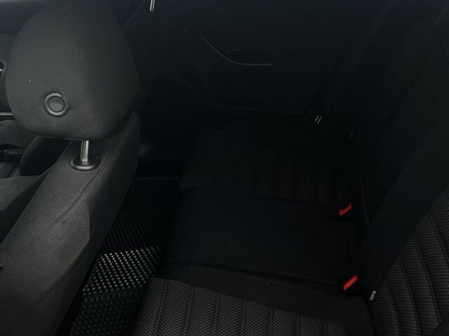 Серый Фольксваген Пассат Вариант, объемом двигателя 2 л и пробегом 277 тыс. км за 6800 $, фото 2 на Automoto.ua