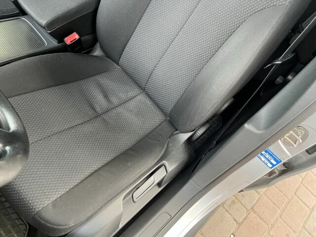 Серый Фольксваген Пассат Вариант, объемом двигателя 2 л и пробегом 300 тыс. км за 6900 $, фото 9 на Automoto.ua