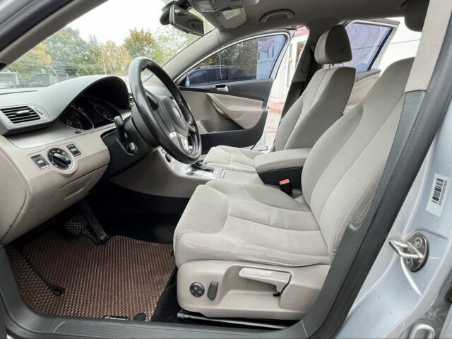 Сірий Фольксваген Пассат Варіант, об'ємом двигуна 1.4 л та пробігом 226 тис. км за 6800 $, фото 9 на Automoto.ua