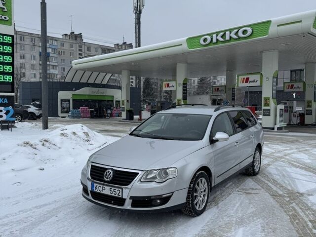 Серый Фольксваген Пассат Вариант, объемом двигателя 2 л и пробегом 250 тыс. км за 2950 $, фото 2 на Automoto.ua