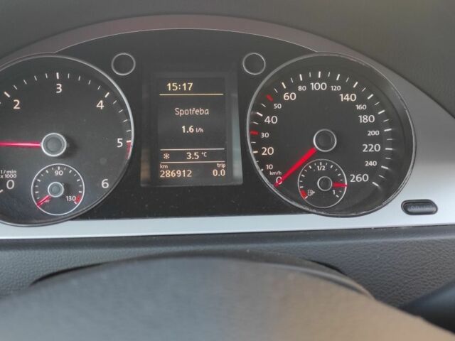 Серый Фольксваген Пассат Вариант, объемом двигателя 2 л и пробегом 287 тыс. км за 7900 $, фото 21 на Automoto.ua