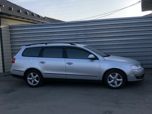 Сірий Фольксваген Пассат Варіант, об'ємом двигуна 2 л та пробігом 430 тис. км за 5000 $, фото 4 на Automoto.ua