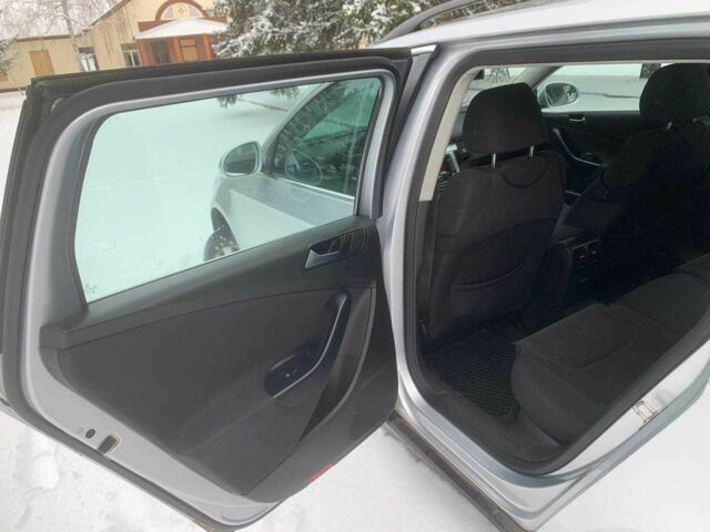 Сірий Фольксваген Пассат Варіант, об'ємом двигуна 2 л та пробігом 254 тис. км за 7200 $, фото 12 на Automoto.ua