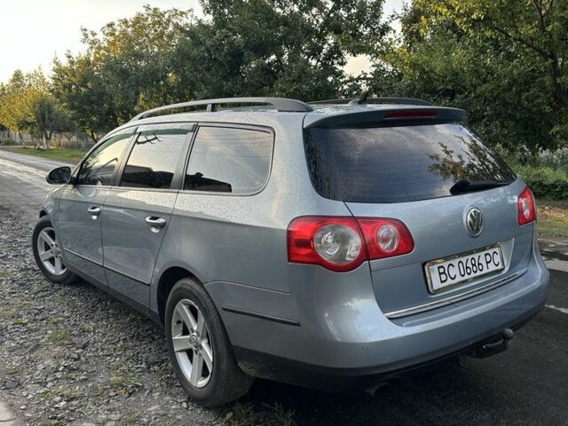 Сірий Фольксваген Пассат Варіант, об'ємом двигуна 1.6 л та пробігом 280 тис. км за 6800 $, фото 5 на Automoto.ua