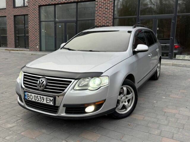 Серый Фольксваген Пассат Вариант, объемом двигателя 1.6 л и пробегом 350 тыс. км за 6300 $, фото 1 на Automoto.ua