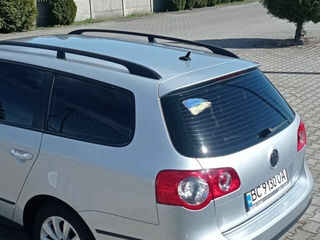 Серый Фольксваген Пассат Вариант, объемом двигателя 2 л и пробегом 280 тыс. км за 6200 $, фото 3 на Automoto.ua