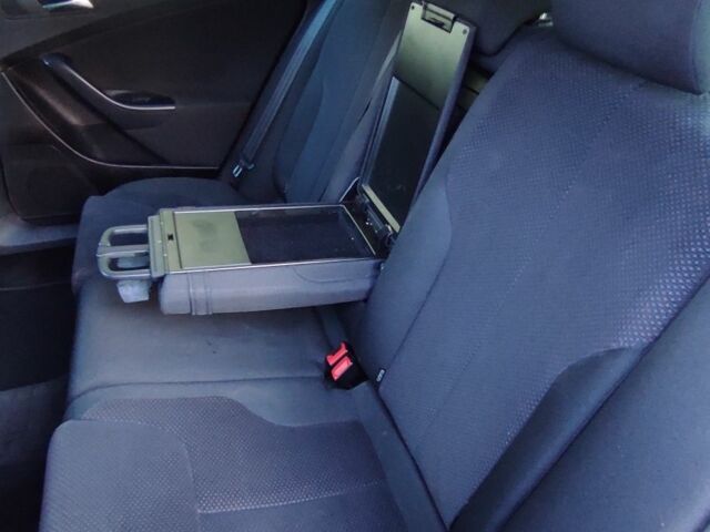 Серый Фольксваген Пассат Вариант, объемом двигателя 2 л и пробегом 287 тыс. км за 7900 $, фото 14 на Automoto.ua