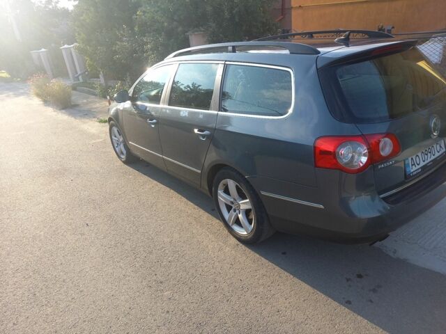 Сірий Фольксваген Пассат Варіант, об'ємом двигуна 2 л та пробігом 275 тис. км за 6500 $, фото 2 на Automoto.ua