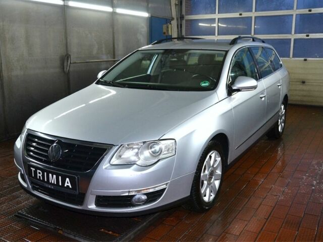 Серый Фольксваген Пассат Вариант, объемом двигателя 2 л и пробегом 326 тыс. км за 3947 $, фото 15 на Automoto.ua