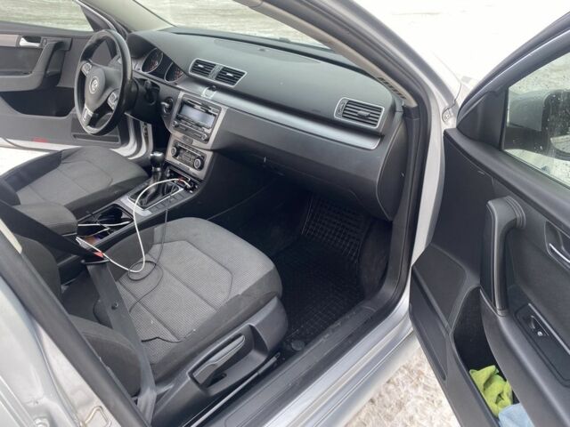 Серый Фольксваген Пассат Вариант, объемом двигателя 2 л и пробегом 240 тыс. км за 8450 $, фото 12 на Automoto.ua