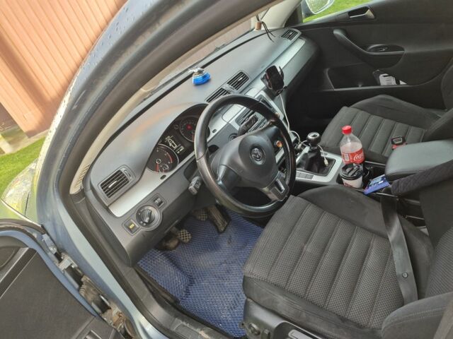 Фольксваген Пассат Вариант 2010 в Камень-Каширский на Automoto.ua Серый Фольксваген Пассат Вариант, объемом двигателя 2 л и пробегом 330 тыс. км за 6800 $, фото 21 на Automoto.ua