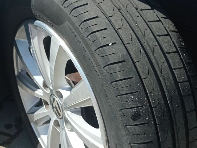 Серый Фольксваген Пассат Вариант, объемом двигателя 2 л и пробегом 280 тыс. км за 6200 $, фото 2 на Automoto.ua