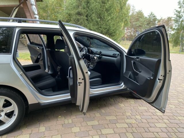 Серый Фольксваген Пассат Вариант, объемом двигателя 2 л и пробегом 210 тыс. км за 7399 $, фото 14 на Automoto.ua