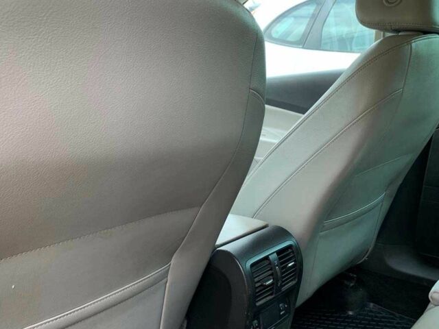 Сірий Фольксваген Пассат Варіант, об'ємом двигуна 2 л та пробігом 248 тис. км за 7600 $, фото 13 на Automoto.ua