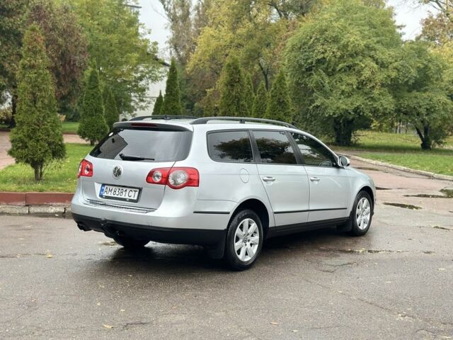 Сірий Фольксваген Пассат Варіант, об'ємом двигуна 2 л та пробігом 240 тис. км за 7650 $, фото 5 на Automoto.ua