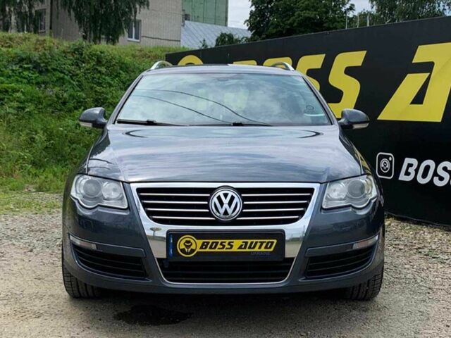 Сірий Фольксваген Пассат Варіант, об'ємом двигуна 2 л та пробігом 248 тис. км за 7600 $, фото 1 на Automoto.ua