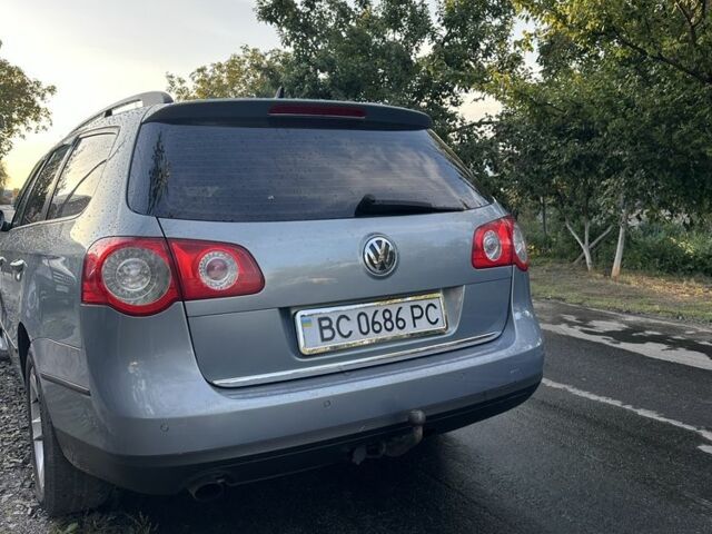 Сірий Фольксваген Пассат Варіант, об'ємом двигуна 1.6 л та пробігом 280 тис. км за 6800 $, фото 4 на Automoto.ua