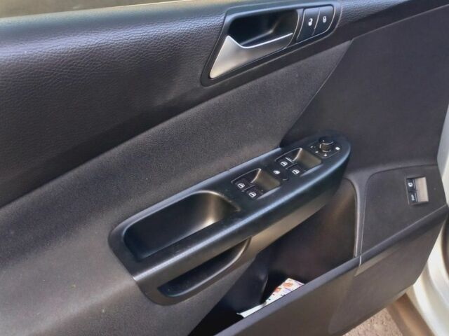 Сірий Фольксваген Пассат Варіант, об'ємом двигуна 1.4 л та пробігом 230 тис. км за 7000 $, фото 11 на Automoto.ua