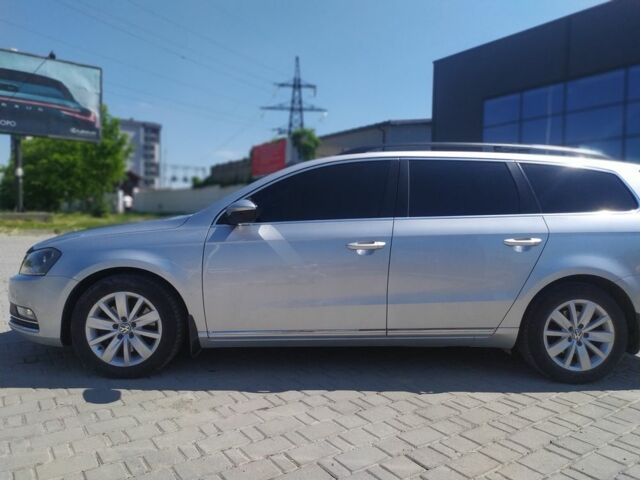Фольксваген Пассат Вариант 2011 в Ивано-Франковске на Automoto.ua Серый Фольксваген Пассат Вариант, объемом двигателя 2 л и пробегом 336 тыс. км за 10400 $, фото 4 на Automoto.ua