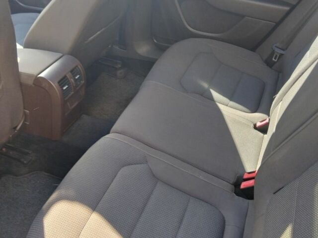 Сірий Фольксваген Пассат Варіант, об'ємом двигуна 2 л та пробігом 296 тис. км за 11300 $, фото 9 на Automoto.ua