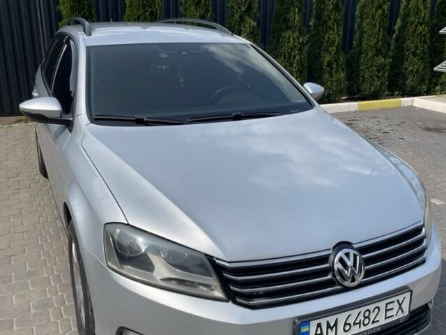 Сірий Фольксваген Пассат Варіант, об'ємом двигуна 2 л та пробігом 280 тис. км за 9700 $, фото 1 на Automoto.ua