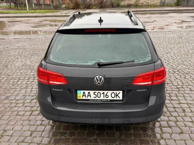 Серый Фольксваген Пассат Вариант, объемом двигателя 1.6 л и пробегом 493 тыс. км за 8000 $, фото 4 на Automoto.ua