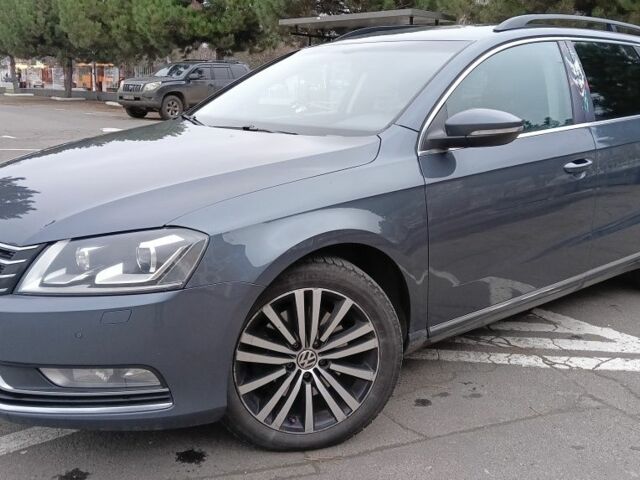 Серый Фольксваген Пассат Вариант, объемом двигателя 2 л и пробегом 344 тыс. км за 7700 $, фото 1 на Automoto.ua