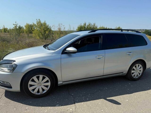 Фольксваген Пассат Вариант 2011 в Шполе на Automoto.ua Серый Фольксваген Пассат Вариант, объемом двигателя 2 л и пробегом 277 тыс. км за 10500 $, фото 11 на Automoto.ua