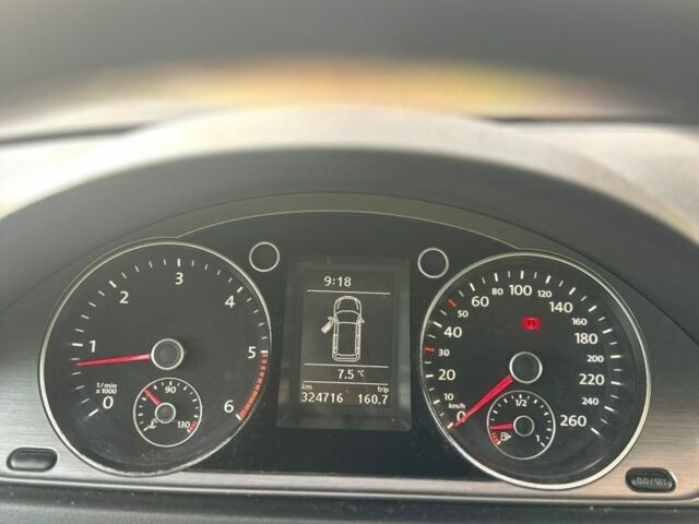 Серый Фольксваген Пассат Вариант, объемом двигателя 1.6 л и пробегом 324 тыс. км за 5600 $, фото 10 на Automoto.ua