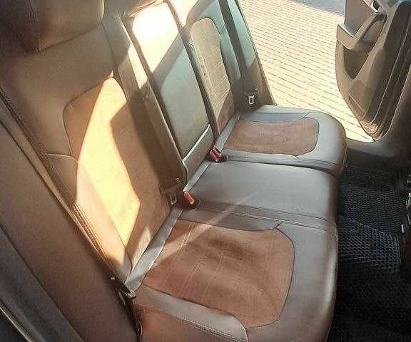 Фольксваген Пассат Варіант 2011 у Києві на Automoto.ua Сірий Фольксваген Пассат Варіант, об'ємом двигуна 1.6 л та пробігом 300 тис. км за 7000 $, фото 8 на Automoto.ua