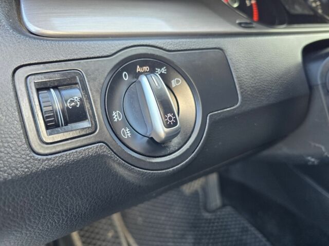 Серый Фольксваген Пассат Вариант, объемом двигателя 2 л и пробегом 335 тыс. км за 8500 $, фото 16 на Automoto.ua