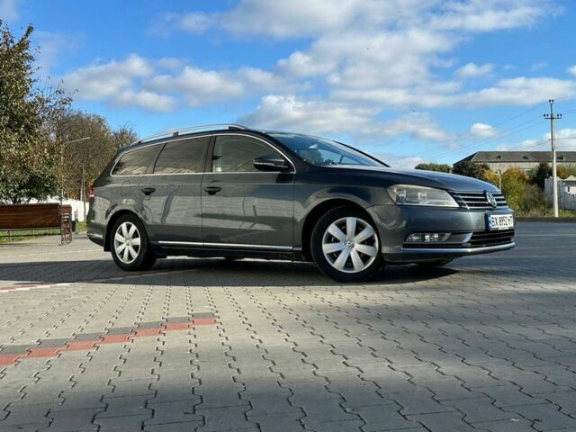 Фольксваген Пассат Вариант 2011 в Теофиполь на Automoto.ua Серый Фольксваген Пассат Вариант, объемом двигателя 1.6 л и пробегом 260 тыс. км за 10200 $, фото 3 на Automoto.ua