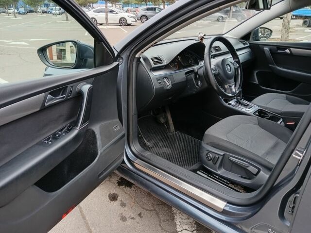 Серый Фольксваген Пассат Вариант, объемом двигателя 2 л и пробегом 344 тыс. км за 7700 $, фото 14 на Automoto.ua