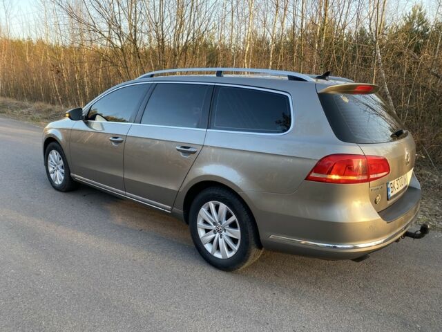 Серый Фольксваген Пассат Вариант, объемом двигателя 1.6 л и пробегом 308 тыс. км за 8800 $, фото 5 на Automoto.ua