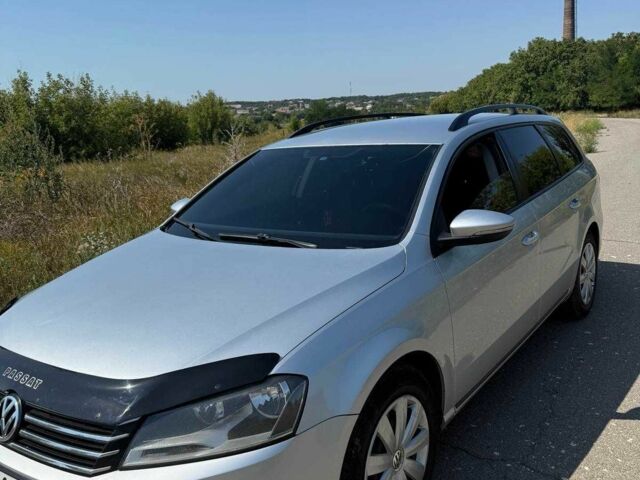 Фольксваген Пассат Вариант 2011 в Шполе на Automoto.ua Серый Фольксваген Пассат Вариант, объемом двигателя 2 л и пробегом 277 тыс. км за 10500 $, фото 9 на Automoto.ua