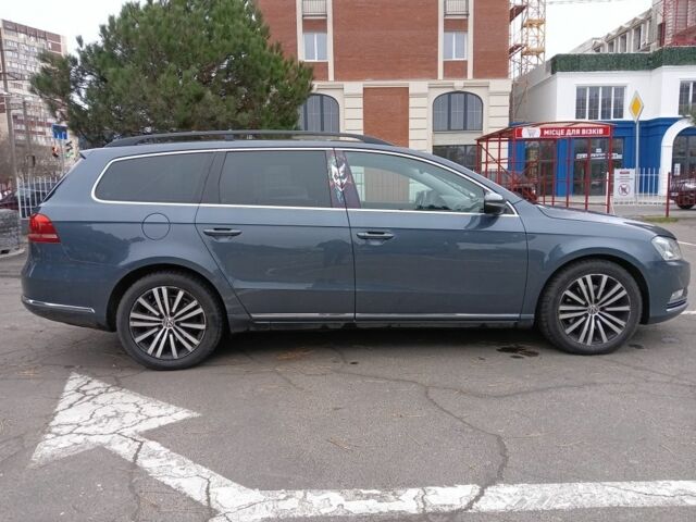 Серый Фольксваген Пассат Вариант, объемом двигателя 2 л и пробегом 344 тыс. км за 7700 $, фото 7 на Automoto.ua