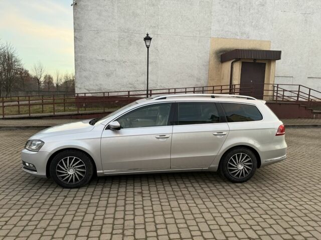 Серый Фольксваген Пассат Вариант, объемом двигателя 2 л и пробегом 255 тыс. км за 11000 $, фото 3 на Automoto.ua