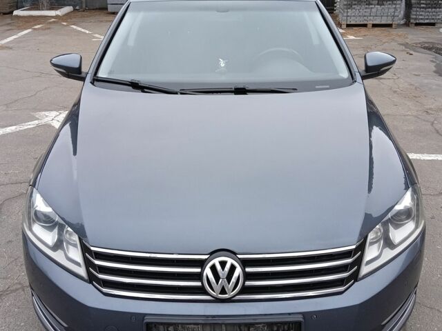 Серый Фольксваген Пассат Вариант, объемом двигателя 2 л и пробегом 344 тыс. км за 7700 $, фото 9 на Automoto.ua