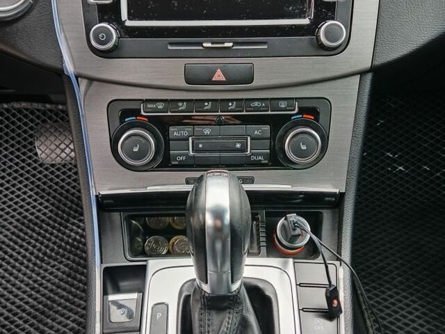 Серый Фольксваген Пассат Вариант, объемом двигателя 2 л и пробегом 344 тыс. км за 7700 $, фото 17 на Automoto.ua