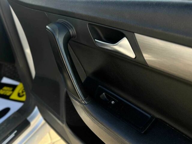 Фольксваген Пассат Вариант 2011 в Мукачеве на Automoto.ua Серый Фольксваген Пассат Вариант, объемом двигателя 1.4 л и пробегом 219 тыс. км за 7400 $, фото 9 на Automoto.ua