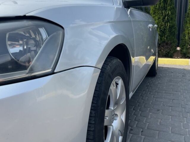 Сірий Фольксваген Пассат Варіант, об'ємом двигуна 2 л та пробігом 280 тис. км за 9700 $, фото 3 на Automoto.ua