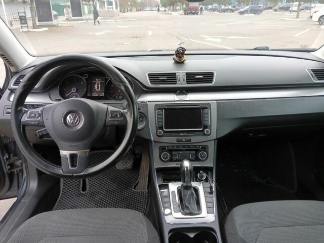 Серый Фольксваген Пассат Вариант, объемом двигателя 2 л и пробегом 344 тыс. км за 7700 $, фото 16 на Automoto.ua