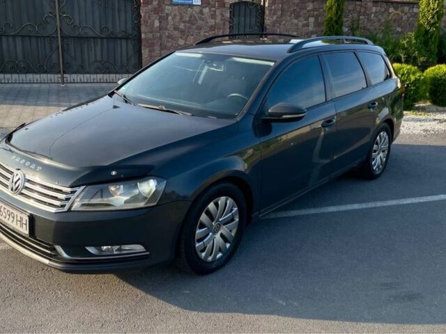 Сірий Фольксваген Пассат Варіант, об'ємом двигуна 1.6 л та пробігом 370 тис. км за 8100 $, фото 2 на Automoto.ua