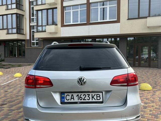 Сірий Фольксваген Пассат Варіант, об'ємом двигуна 2 л та пробігом 280 тис. км за 10000 $, фото 5 на Automoto.ua