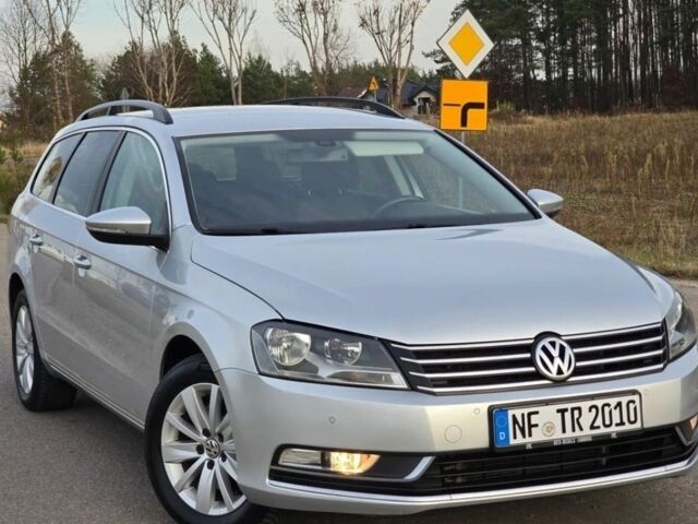 Сірий Фольксваген Пассат Варіант, об'ємом двигуна 2 л та пробігом 214 тис. км за 3400 $, фото 1 на Automoto.ua