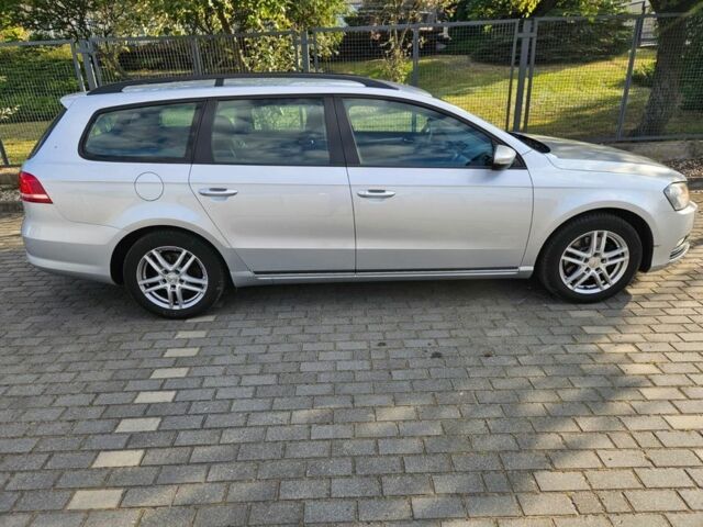 Фольксваген Пассат Вариант 2011 в Луцке на Automoto.ua Серый Фольксваген Пассат Вариант, объемом двигателя 1.6 л и пробегом 240 тыс. км за 5123 $, фото 3 на Automoto.ua