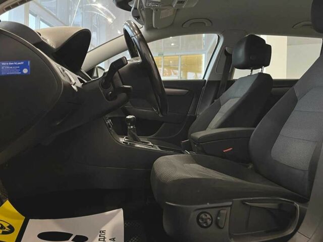 Фольксваген Пассат Вариант 2011 в Львове на Automoto.ua Серый Фольксваген Пассат Вариант, объемом двигателя 1.6 л и пробегом 268 тыс. км за 9000 $, фото 19 на Automoto.ua